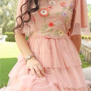 Chic Floral Embroidered Midi Dress in Pink